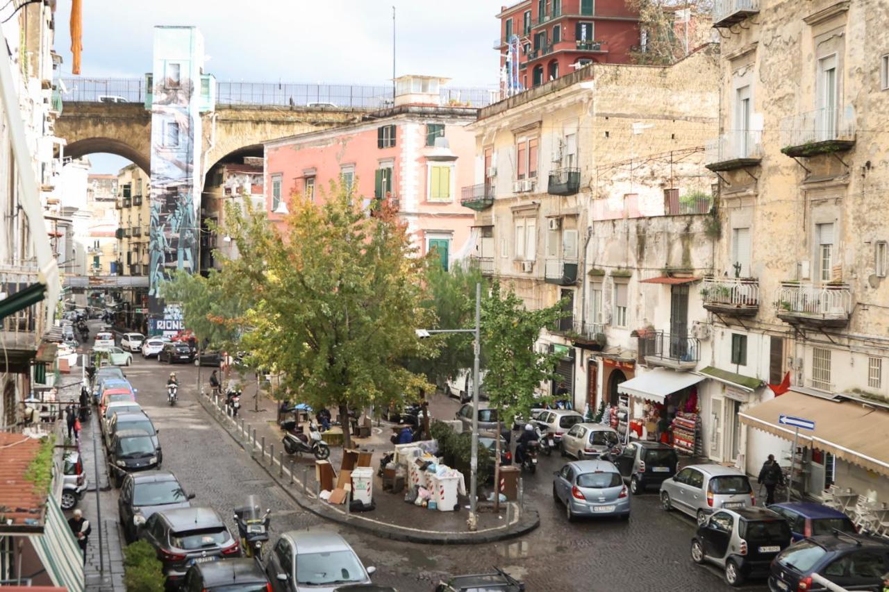 Modern By Sasy In The City Centre Napoli Ngoại thất bức ảnh