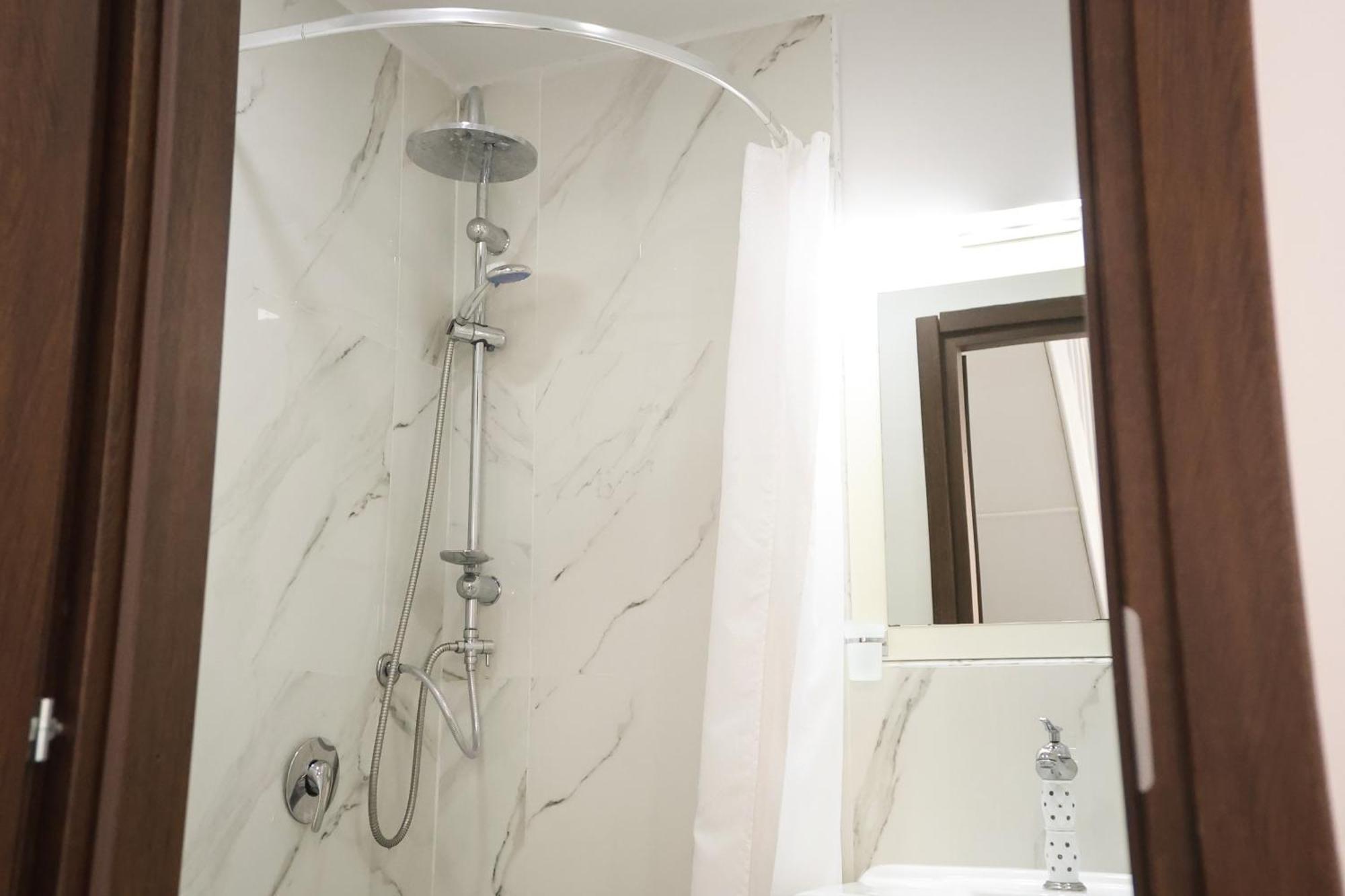 Modern By Sasy In The City Centre Napoli Ngoại thất bức ảnh